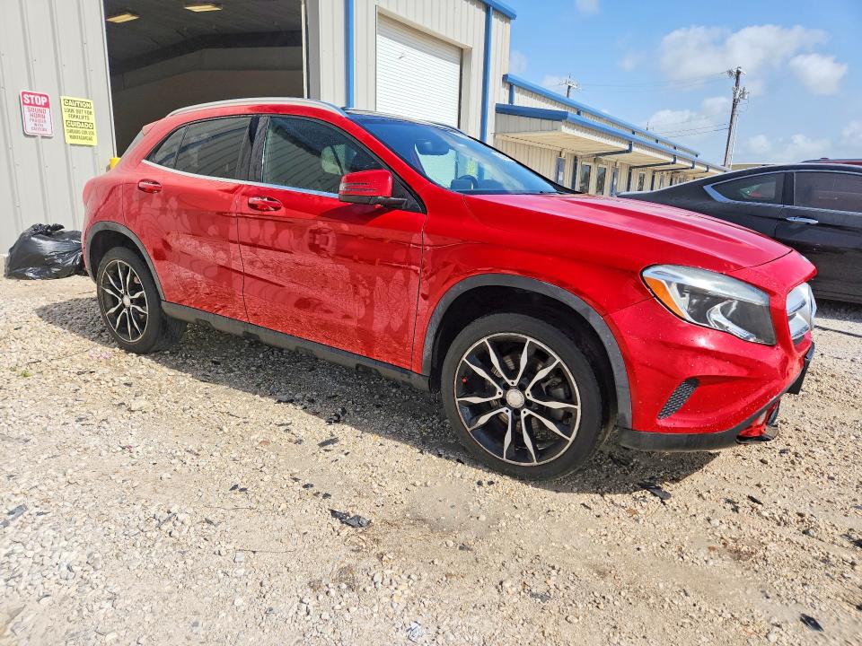 59166476 :رقم المزاد ، WDCTG4EB5GJ240122 vin ، 2016 Mercedes-benz Gla مزاد بيع