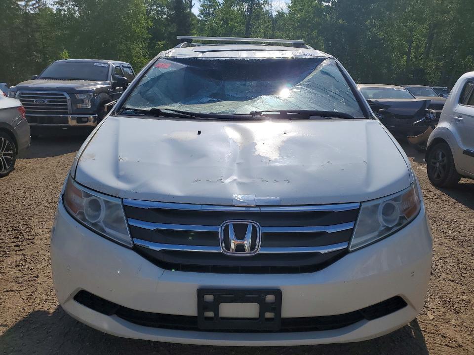 56084526 :رقم المزاد ، 5FNRL5H68DB503898 vin ، 2013 Honda Odyssey مزاد بيع