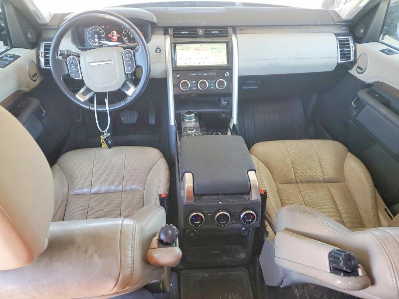 55657576 :رقم المزاد ، SALRR2RV2JA074595 vin ، 2018 Land Rover Discovery مزاد بيع