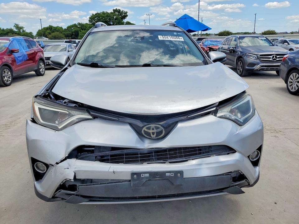 Aukcja sprzedaży 2018 Toyota Rav4, vin: JTMRFREV6JJ240776, numer aukcji: 55218086