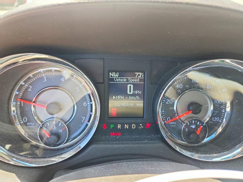 2015 Chrysler Town & Country მანქანა იყიდება აუქციონზე, vin: 2C4RC1BG2FR695613, აუქციონის ნომერი: 55693356