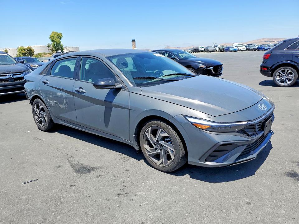 2025 Hyundai Elantra მანქანა იყიდება აუქციონზე, vin: KMHLM4DG8SU959315, აუქციონის ნომერი: 58416166