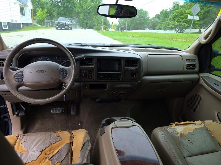 Продажа на аукционе авто 2002 Ford Excursion, vin: 1FMSU43F22ED08096, номер лота: 56860446