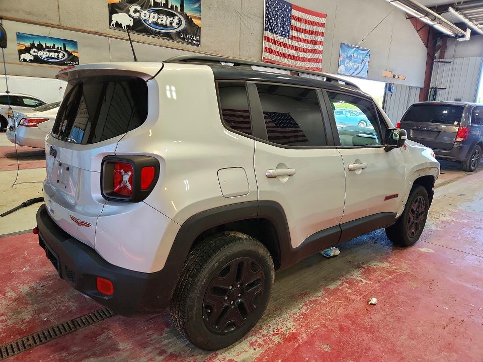 57617416 :رقم المزاد ، ZACCJBCBXJPJ01123 vin ، 2018 Jeep Renegade مزاد بيع