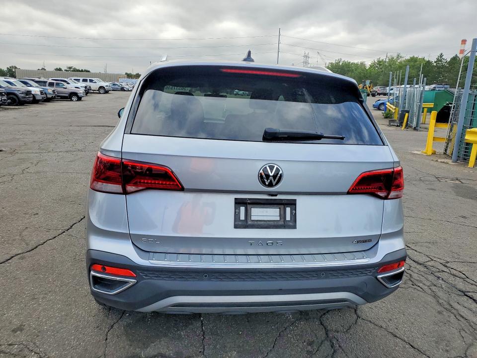 Продаж на аукціоні авто 2022 Volkswagen Taos, vin: 3VV2X7B20NM072950, номер лоту: 56517516