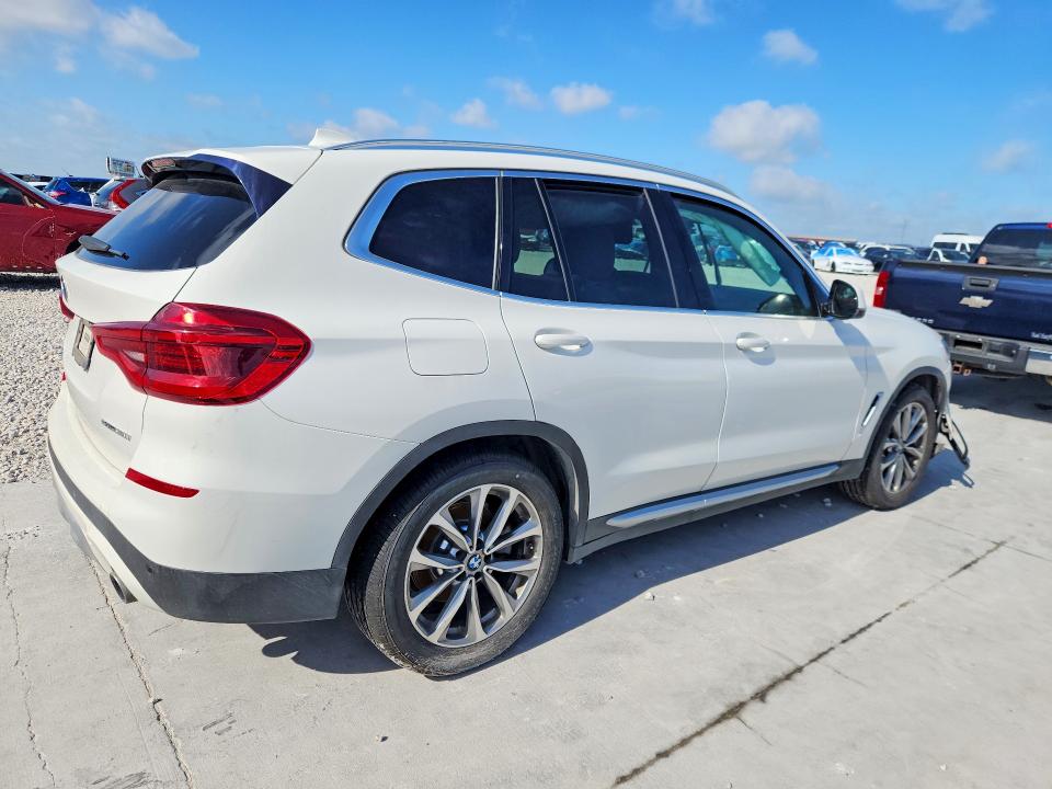 56514686 :رقم المزاد ، 5UXTR7C53KLE94134 vin ، 2019 Bmw X3 مزاد بيع