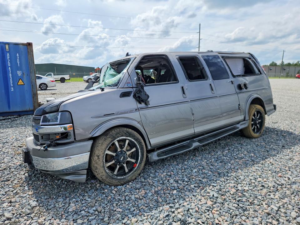Продажа на аукционе авто 2010 Chev Express G1, vin: 1GBUHEB49A1138322, номер лота: 58396326
