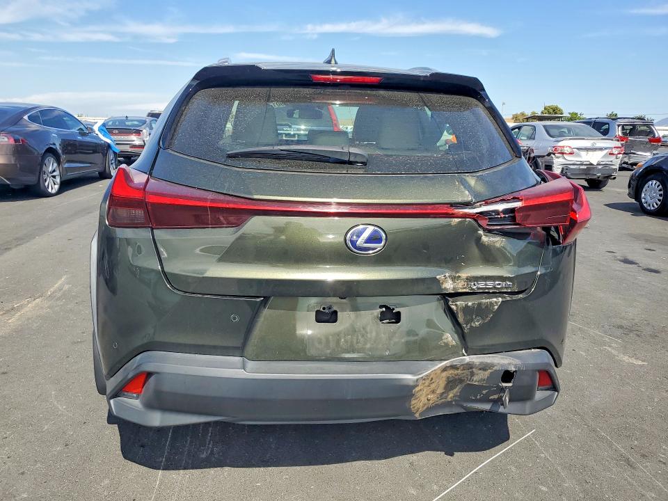 Продажа на аукционе авто 2021 Lexus Ux, vin: JTHX9JBH0M2038043, номер лота: 59017626