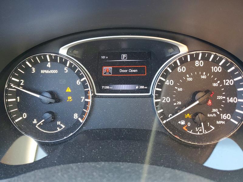 Продажа на аукционе авто 2018 Nissan Altima, vin: 1N4AL3AP7JC479192, номер лота: 58068796