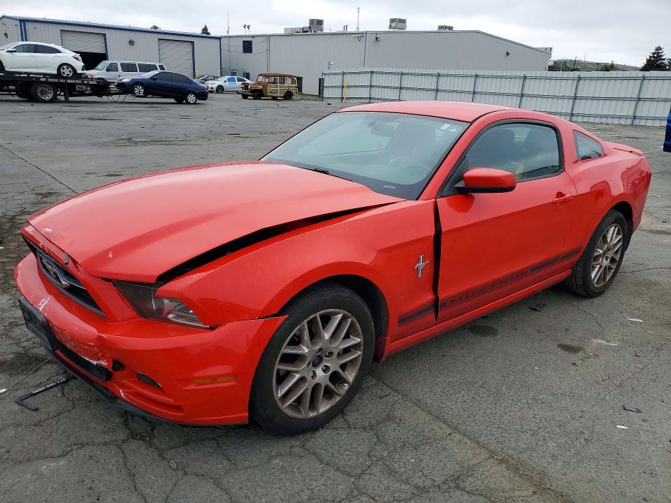 Продажа на аукционе авто 2013 Ford Mustang, vin: 1ZVBP8AM0D5280125, номер лота: 57740876