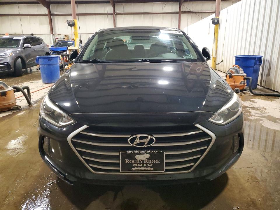 2017 Hyundai Elantra მანქანა იყიდება აუქციონზე, vin: KMHD84LF2HU237381, აუქციონის ნომერი: 58136056