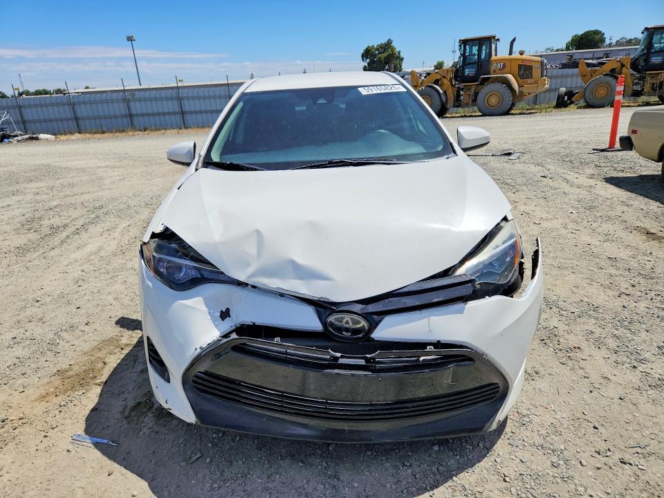 Продаж на аукціоні авто 2018 Toyota Corolla, vin: 5YFBURHE2JP769172, номер лоту: 59165826