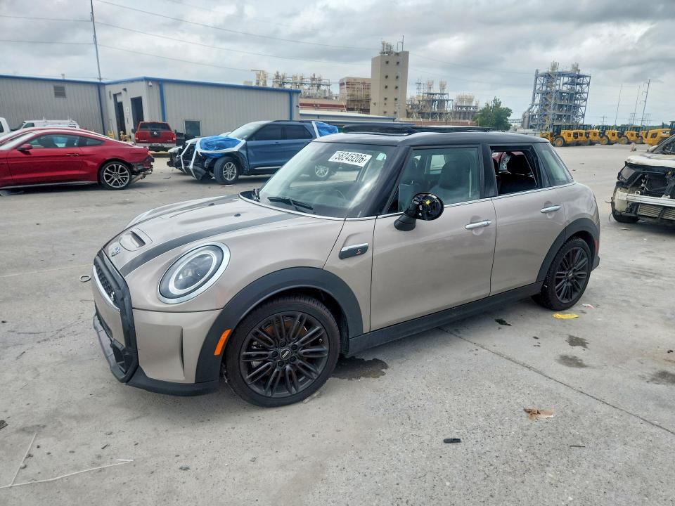 2022 Mini Cooper მანქანა იყიდება აუქციონზე, vin: WMW53DK06N2P57480, აუქციონის ნომერი: 58245206
