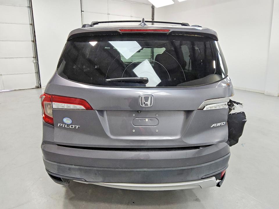 Продажа на аукционе авто 2020 Honda Pilot, vin: 5FNYF6H50LB011526, номер лота: 55917326