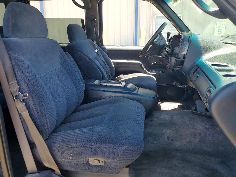Продаж на аукціоні авто 1995 Chevrolet Suburban, vin: 1GNGC26N9SJ326176, номер лоту: 56700926