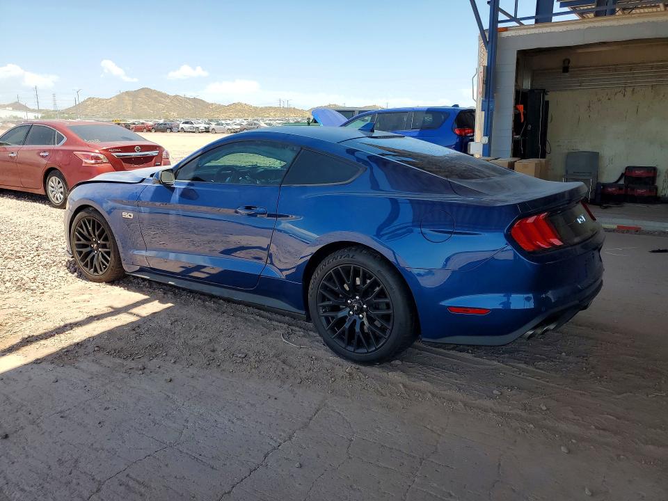57541026 :رقم المزاد ، 1FA6P8CF2N5111833 vin ، 2022 Ford Mustang مزاد بيع