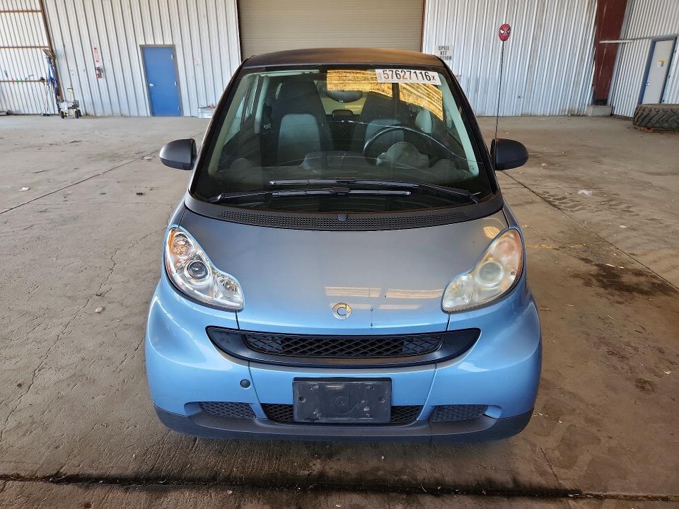 2011 Smart Fortwo მანქანა იყიდება აუქციონზე, vin: WMEEJ3BA3BK442371, აუქციონის ნომერი: 57627116