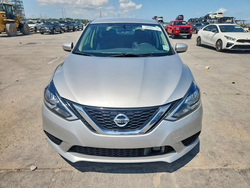 2018 Nissan Sentra მანქანა იყიდება აუქციონზე, vin: 3N1AB7AP3JY337243, აუქციონის ნომერი: 58880136