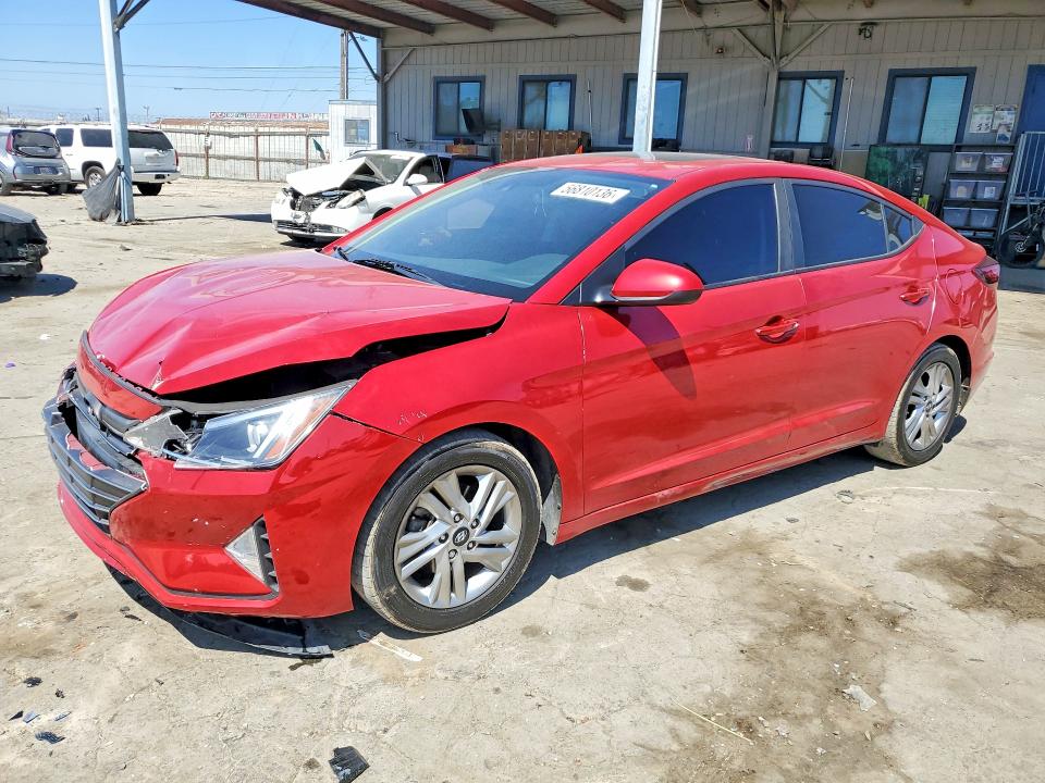 56810136 :رقم المزاد ، 5NPD84LFXLH608178 vin ، 2020 Hyundai Elantra مزاد بيع