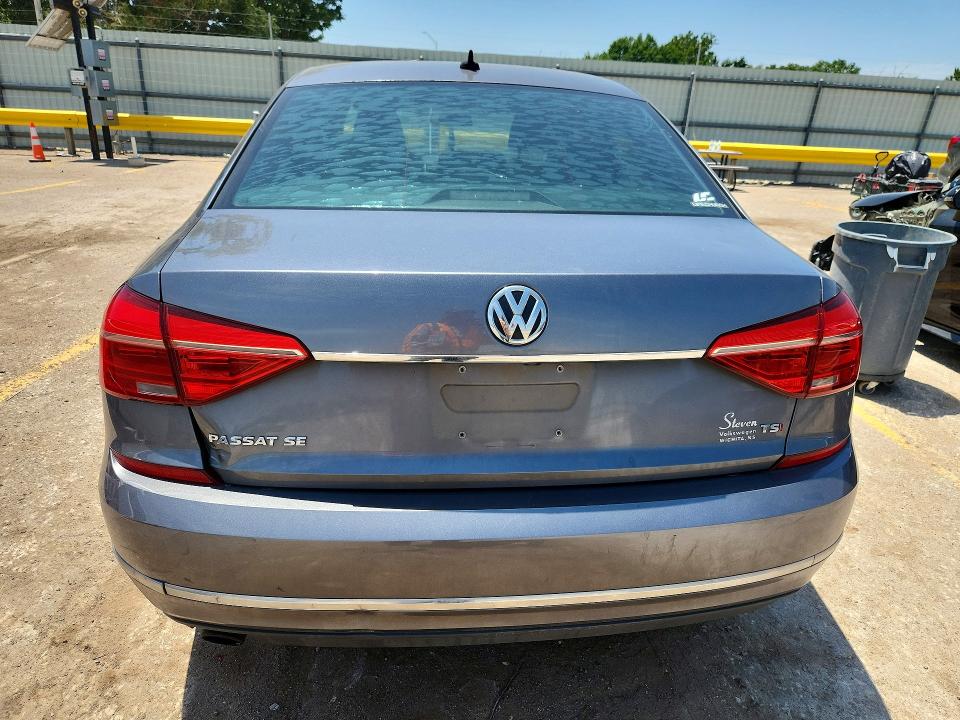 Aukcja sprzedaży 2016 Volkswagen Passat, vin: 1VWBS7A35GC021601, numer aukcji: 56370426
