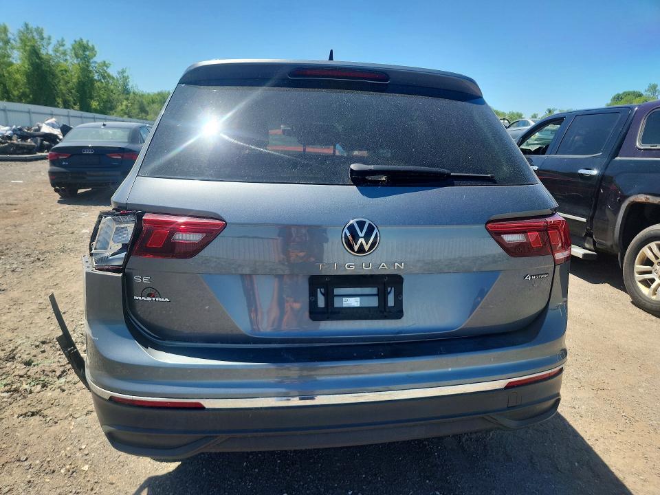 Продажа на аукционе авто 2022 Volkswagen Tiguan, vin: 3VV2B7AX0NM030693, номер лота: 55860696