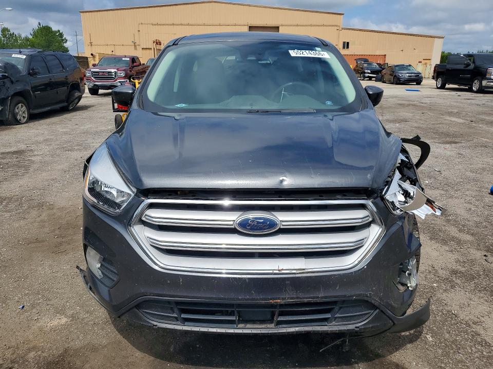 55214366 :رقم المزاد ، 1FMCU0GD7KUA11241 vin ، 2019 Ford Escape مزاد بيع
