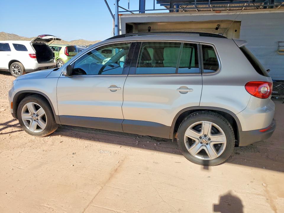 Продаж на аукціоні авто 2010 Volkswagen Tiguan, vin: WVGBV7AX5AW524754, номер лоту: 56274606