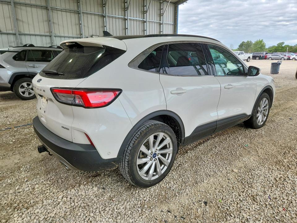 56597716 :رقم المزاد ، 1FMCU9J93NUB43491 vin ، 2022 Ford Escape مزاد بيع