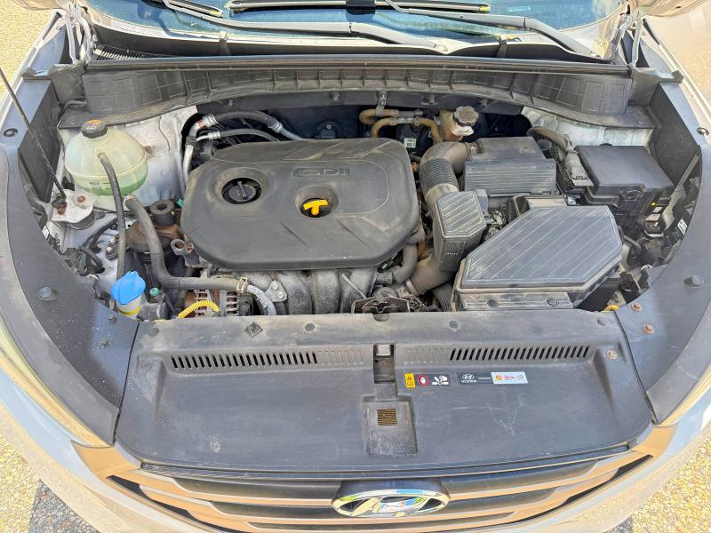 56127686 :رقم المزاد ، KM8J3CA47GU184124 vin ، 2016 Hyundai Tucson مزاد بيع