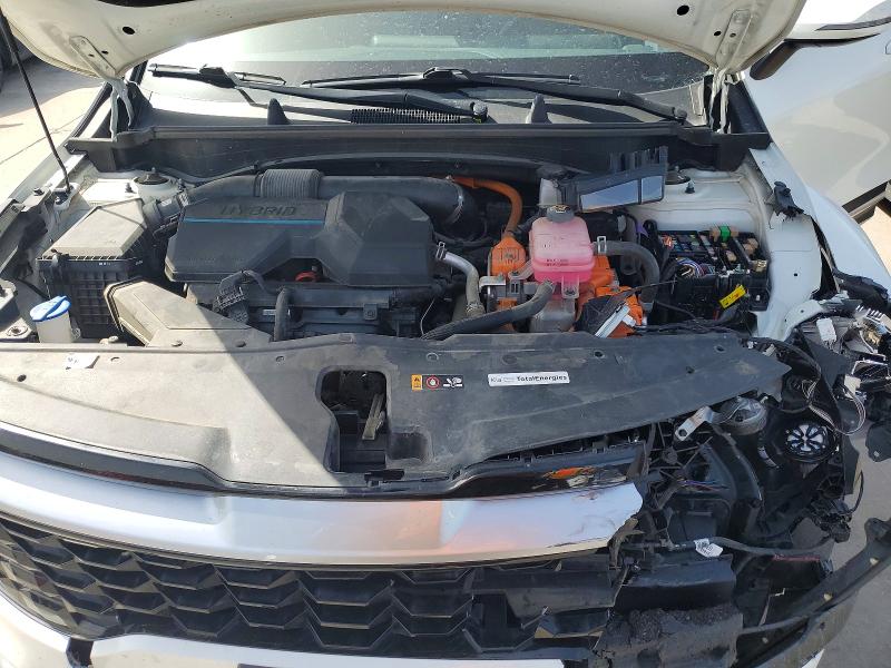 58335166 :رقم المزاد ، KNDPVCAG6P7117807 vin ، 2023 Kia Sportage مزاد بيع