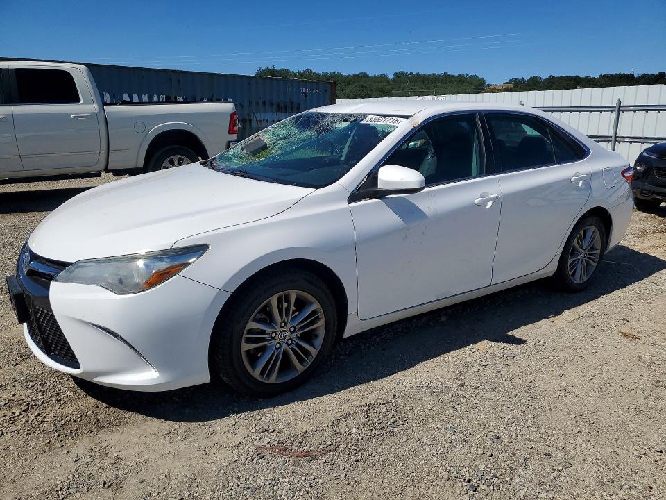 Продажа на аукционе авто 2015 Toyota Camry, vin: 4T1BF1FKXFU965967, номер лота: 55601216