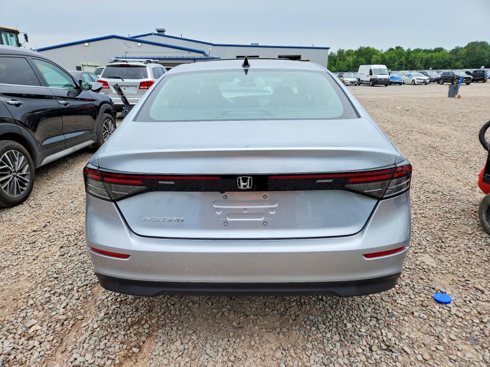 Aukcja sprzedaży 2026 Honda Accord, vin: 1HGCY1F43TA031703, numer aukcji: 58327846