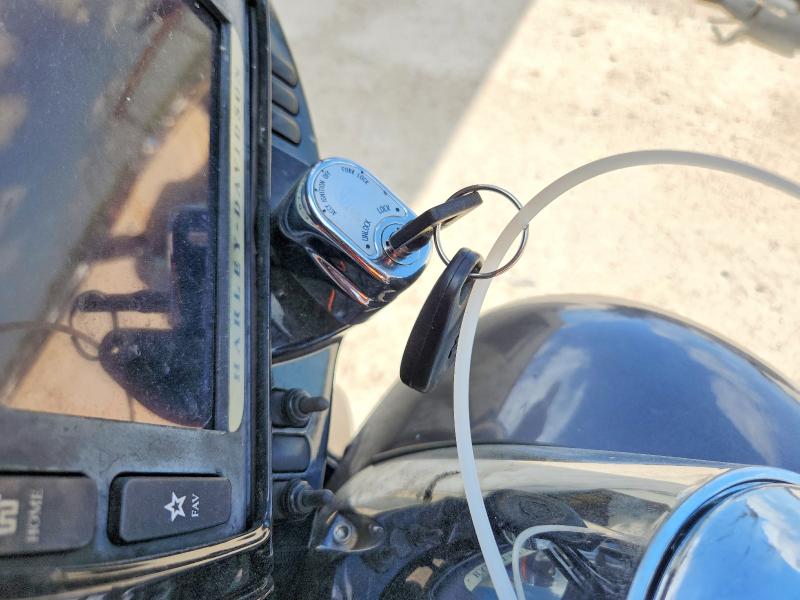 2015 Harley-davidson Flhxs მანქანა იყიდება აუქციონზე, vin: 1HD1KRM17FB629286, აუქციონის ნომერი: 54981536