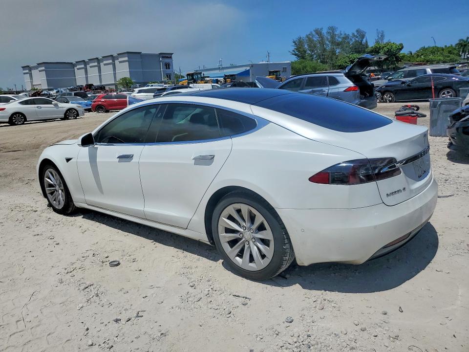 Aukcja sprzedaży 2017 Tesla Model S, vin: 5YJSA1E25HF185942, numer aukcji: 57738556
