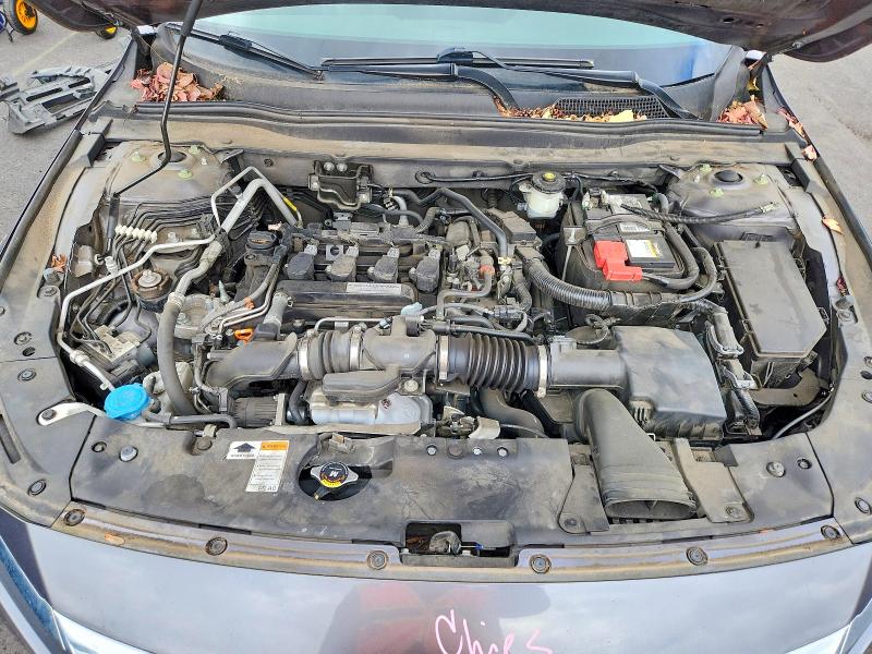 59089066 :رقم المزاد ، 1HGCV1F18JA031210 vin ، 2018 Honda Accord مزاد بيع