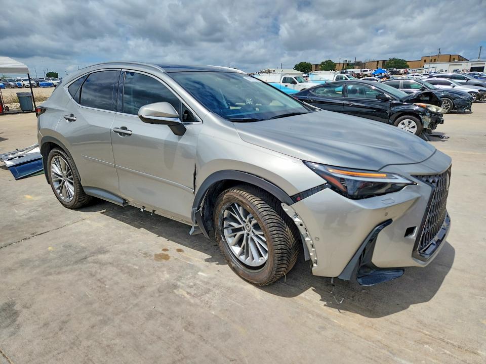 Продаж на аукціоні авто 2022 Lexus Nx, vin: JTJHKCEZ5N2005449, номер лоту: 56817506