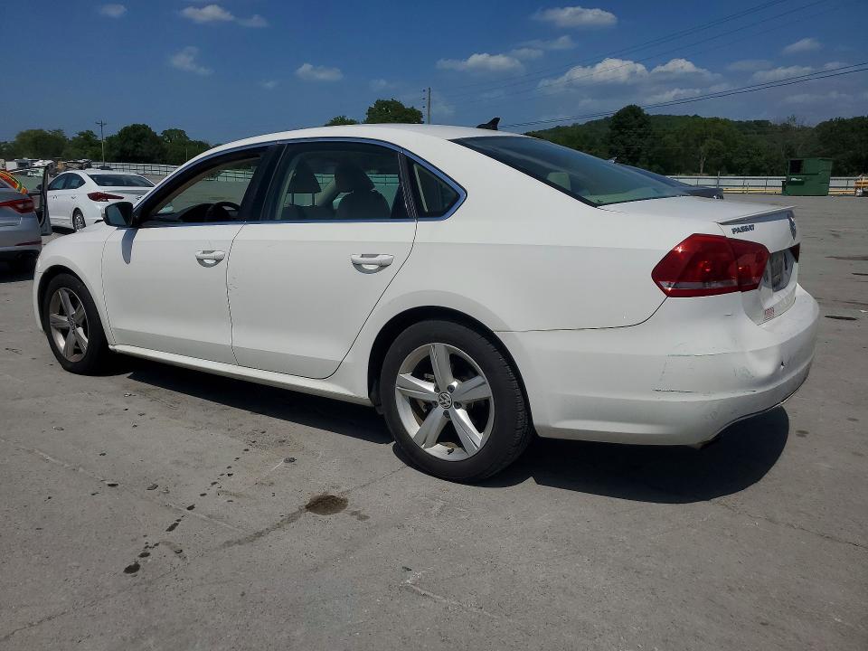 59021046 :رقم المزاد ، 1VWBH7A35DC119683 vin ، 2013 Volkswagen Passat مزاد بيع