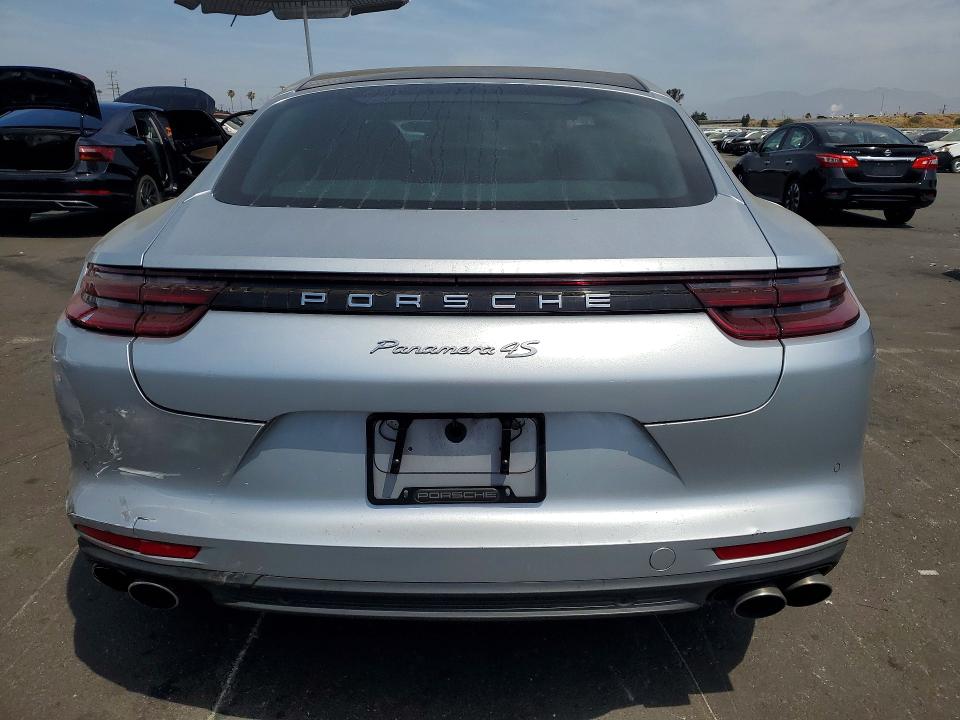 Продажа на аукционе авто 2017 Porsche Panamera, vin: WP0AB2A71HL121703, номер лота: 55924016