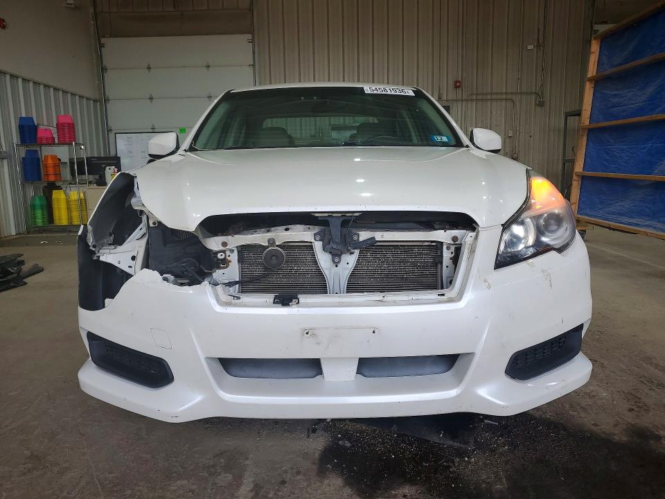 2014 Subaru Legacy მანქანა იყიდება აუქციონზე, vin: 4S3BMBC67E3037061, აუქციონის ნომერი: 54581936