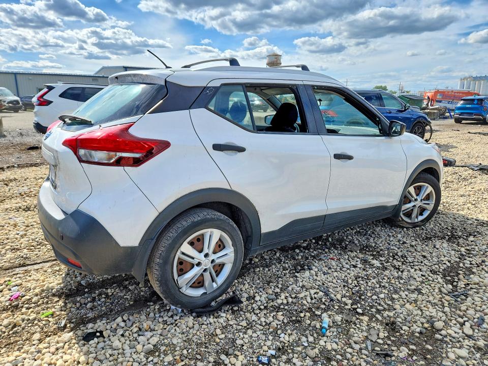 Продажа на аукционе авто 2018 Nissan Kicks, vin: 3N1CP5CU9JL530429, номер лота: 57414696