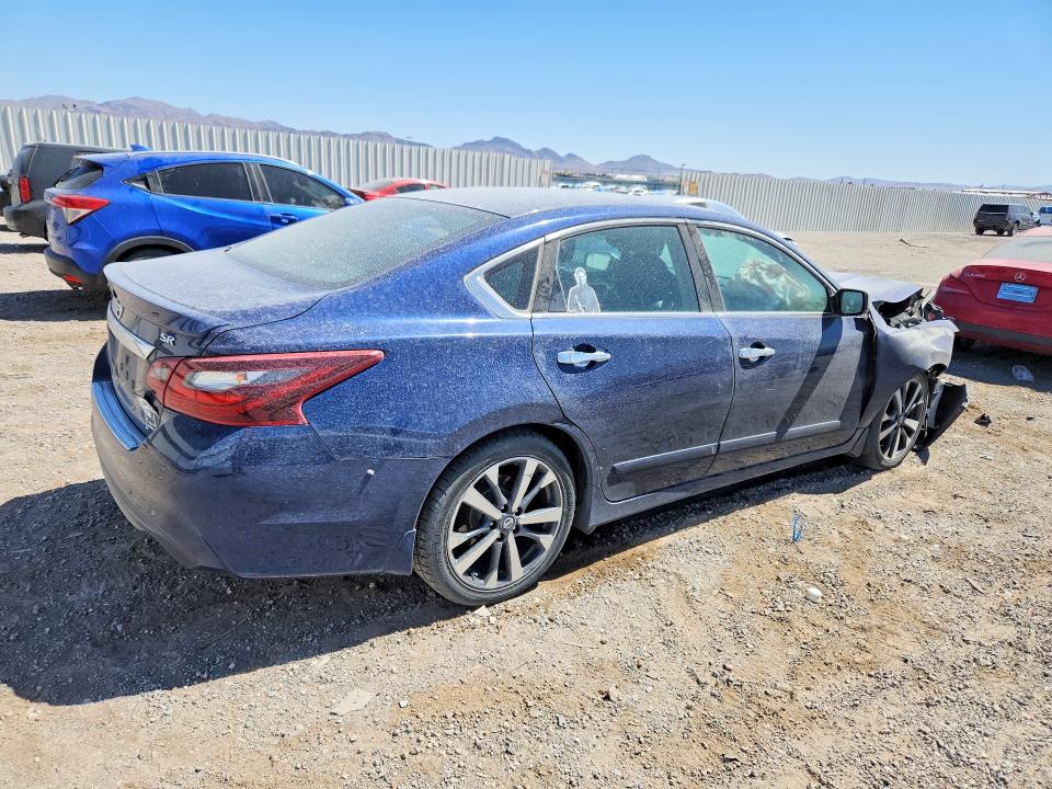 2017 Nissan Altima მანქანა იყიდება აუქციონზე, vin: 1N4AL3AP2HC131858, აუქციონის ნომერი: 48874836
