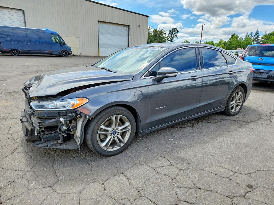 2016 Ford Fusion მანქანა იყიდება აუქციონზე, vin: 3FA6P0SU1GR196620, აუქციონის ნომერი: 55632526