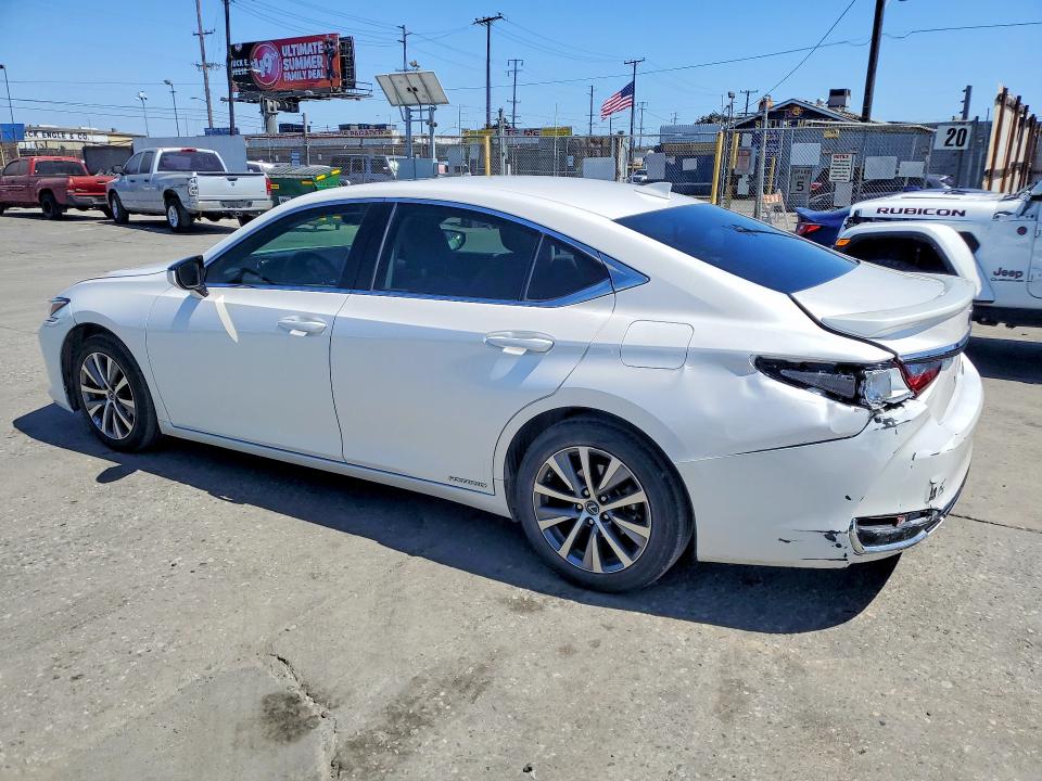 Продажа на аукционе авто 2021 Lexus Es 300h, vin: 58ACA1C17MU003355, номер лота: 57927296