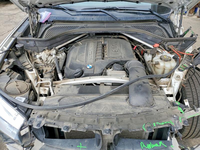 55801996 :رقم المزاد ، 5UXKR0C53G0U11102 vin ، 2016 Bmw X5 مزاد بيع