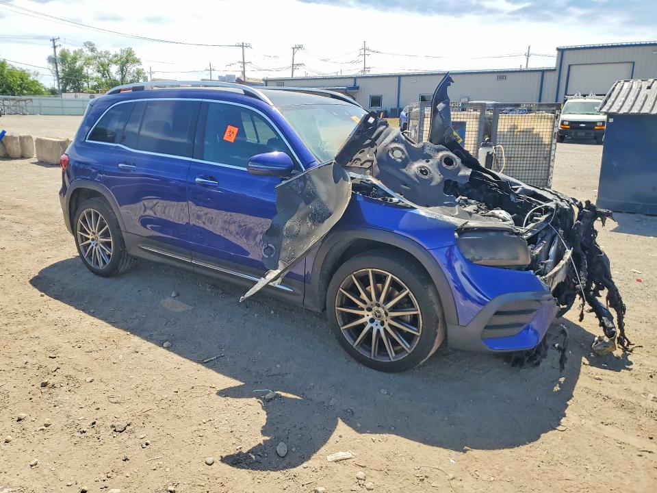 56128536 :رقم المزاد ، W1N4M4HBXMW136733 vin ، 2021 Mercedes-benz Glb مزاد بيع