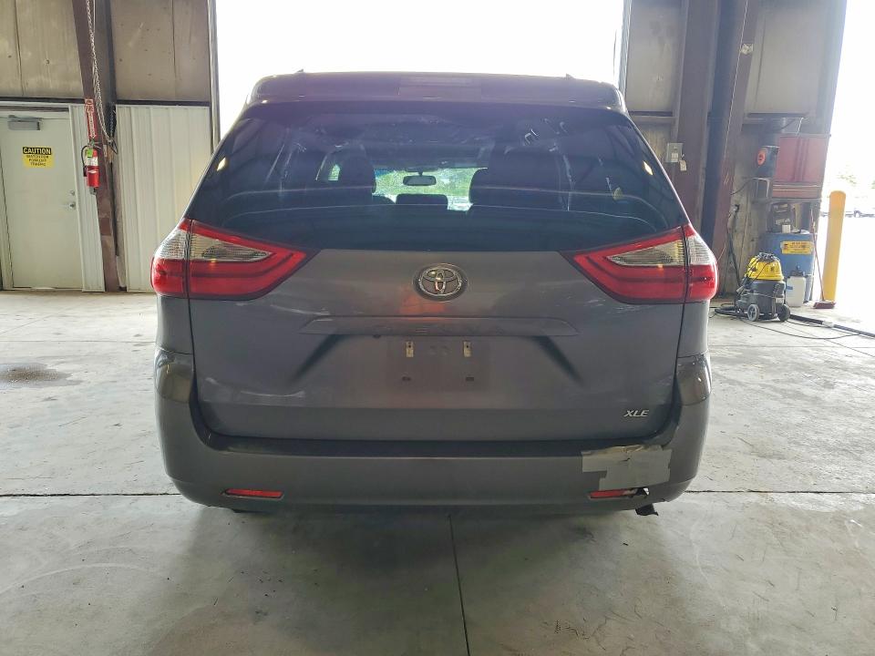 Aukcja sprzedaży 2017 Toyota Sienna, vin: 5TDYZ3DC1HS853031, numer aukcji: 58396506