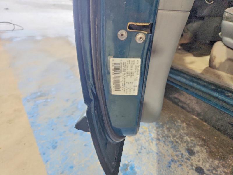 Продаж на аукціоні авто 2000 Dodge Caravan, vin: 2B4FP25B8YR692602, номер лоту: 57419046