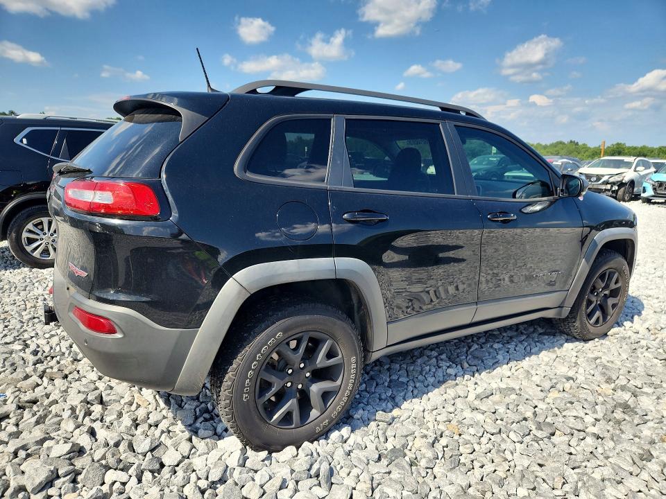 Продаж на аукціоні авто 2018 Jeep Cherokee, vin: 1C4PJMBX3JD582926, номер лоту: 59218376