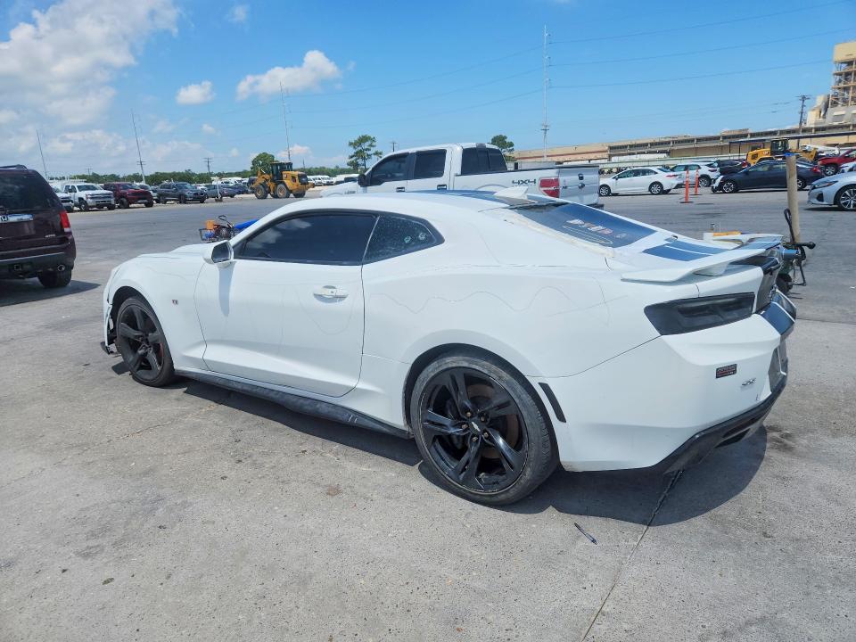 58762076 :رقم المزاد ، 1G1FF1R79H0150210 vin ، 2017 Chevrolet Camaro مزاد بيع