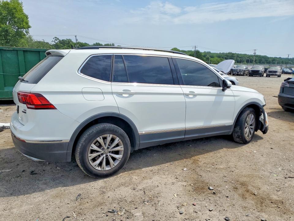 Продаж на аукціоні авто 2018 Volkswagen Tiguan, vin: 3VV2B7AX3JM099341, номер лоту: 58086746